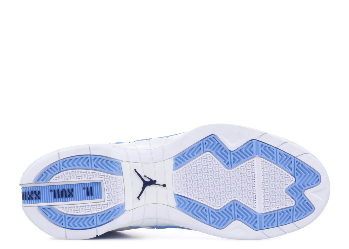 JORDAN 15 RETRO SE 'BRAGGING RIGHTS - UNC'