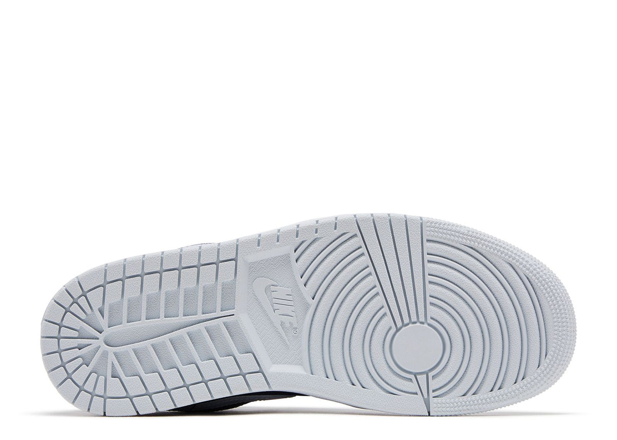 WMNS JORDAN 1 LOW SE 'MIDNIGHT NAVY GOLD CHARMS'