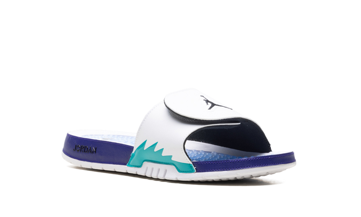 Jordan Hydro 5 Retro Slide "White New Emerald Grape Ice Black" 555501 103