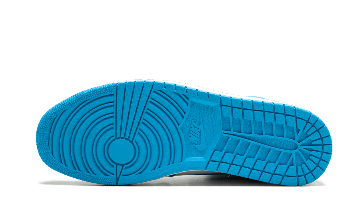 Air Jordan 1 Retro High OG "UNC" 555088 117
