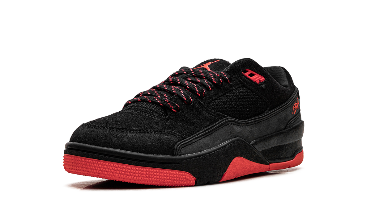 Jordan Flight Court "Black Infrared" HF3255 011