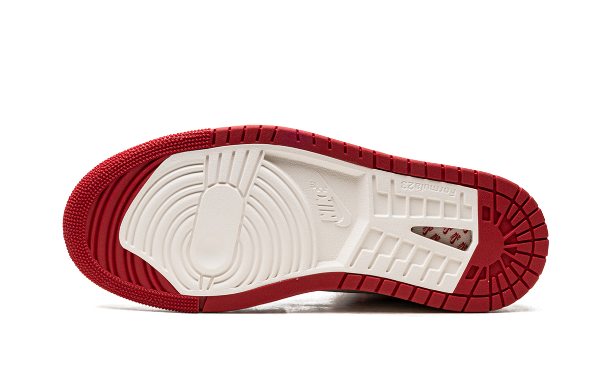 AIR JORDAN 1 ZOOM CMFT 2 High WMNS "Valentine's Day" DV1304 106