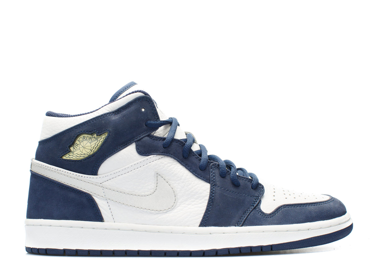 JORDAN 1 RETRO + 'MIDNIGHT NAVY'