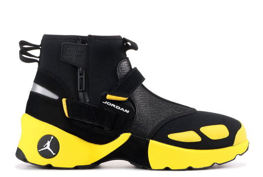 SOLEFLY X JORDAN TRUNNER LX HIGH 'SOLEFLY'