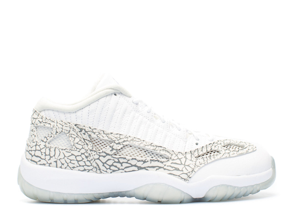 JORDAN 11 RETRO LOW IE 'COBALT' 2015