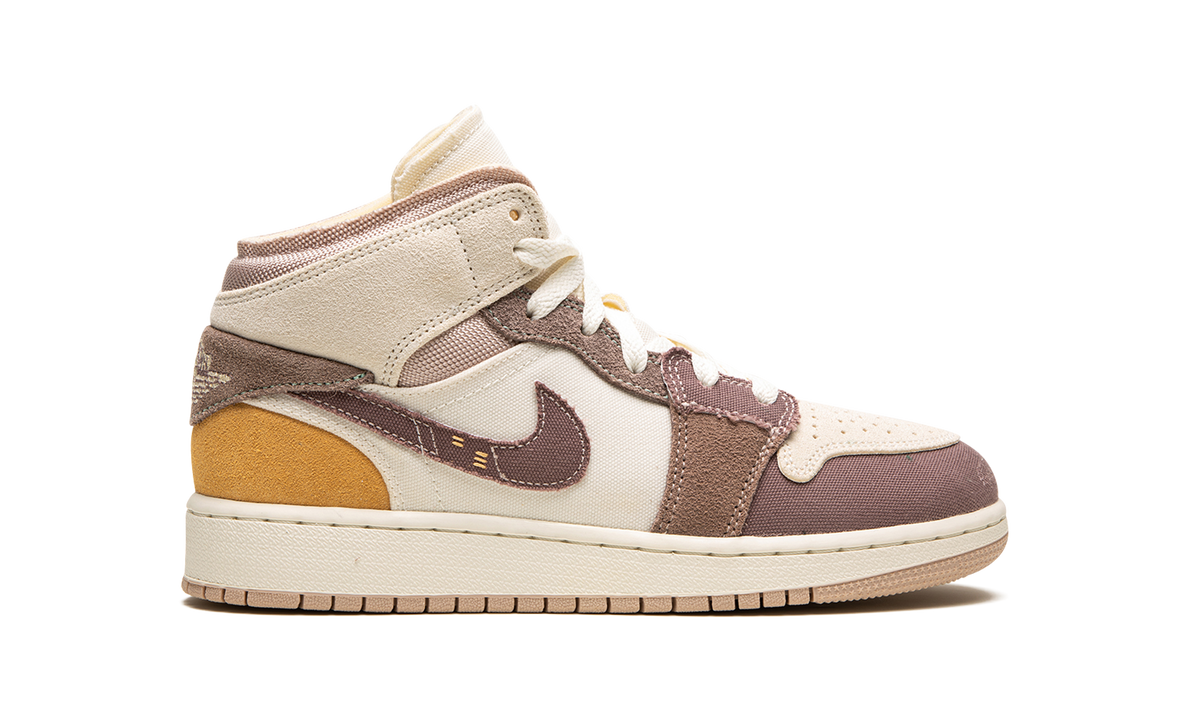 Air Jordan 1 Mid SE Craft GS "Inside Out - Taupe Haze" DZ4466 102