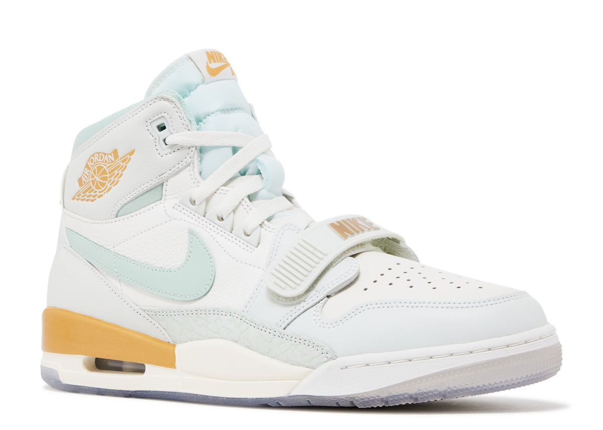 JORDAN LEGACY 312 'SAIL PISTACHIO FROST'
