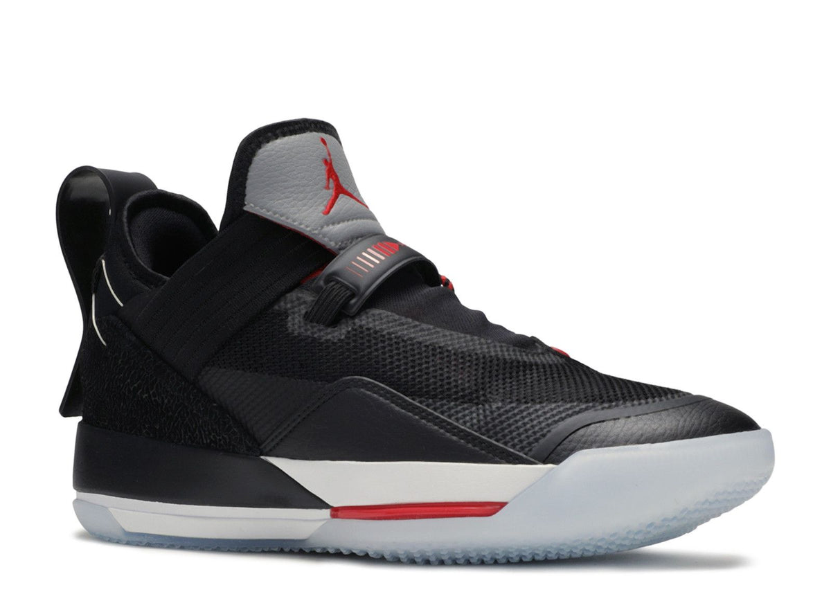 JORDAN 33 SE PF 'BLACK CEMENT'