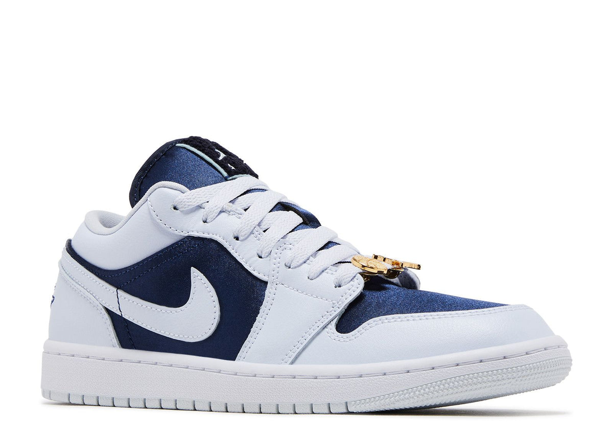 WMNS JORDAN 1 LOW SE 'MIDNIGHT NAVY GOLD CHARMS'