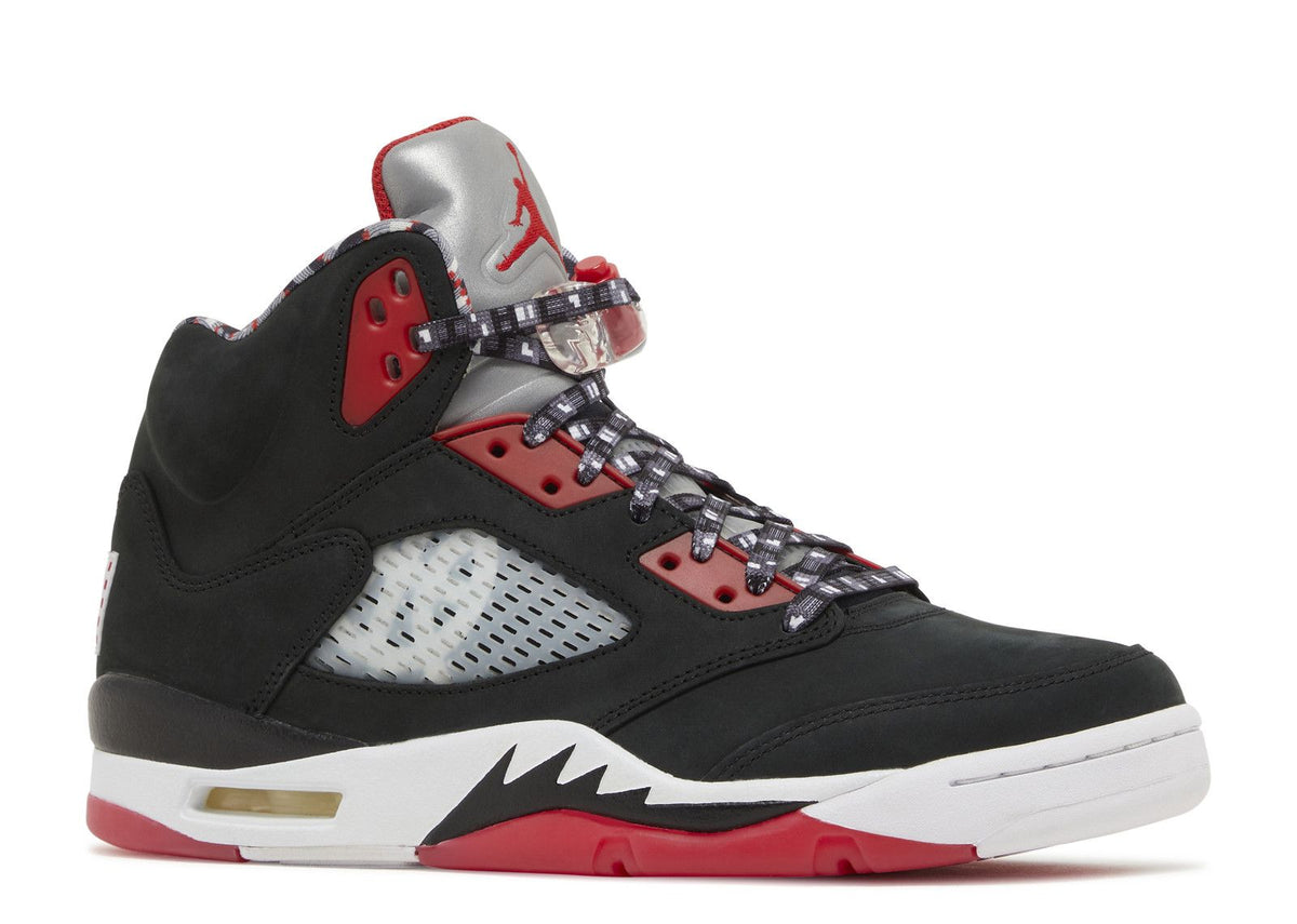 JORDAN 5 RETRO 'QUAI 54' 2021 FRIENDS AND FAMILY
