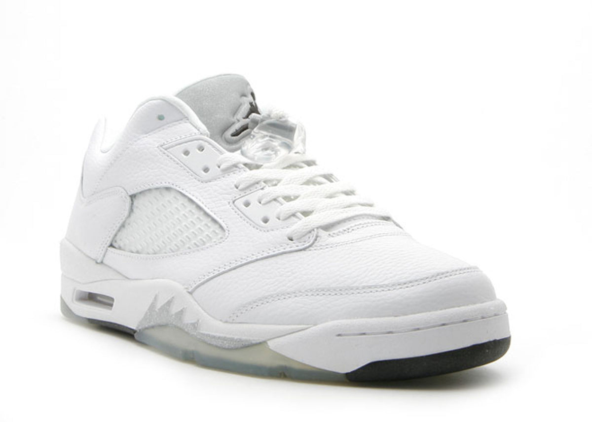 WMNS JORDAN 5 RETRO LOW 'METALLIC WHITE' 2006