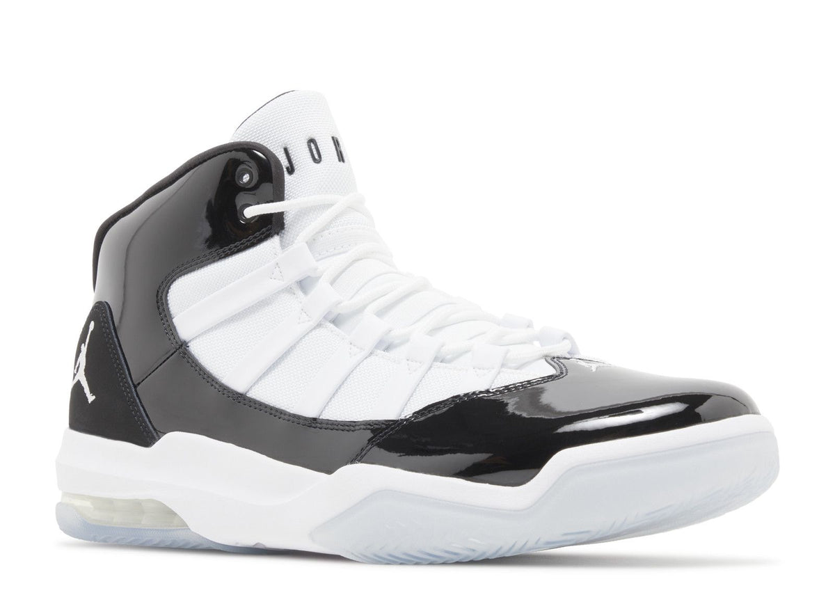 JORDAN MAX AURA 'BLACK WHITE'
