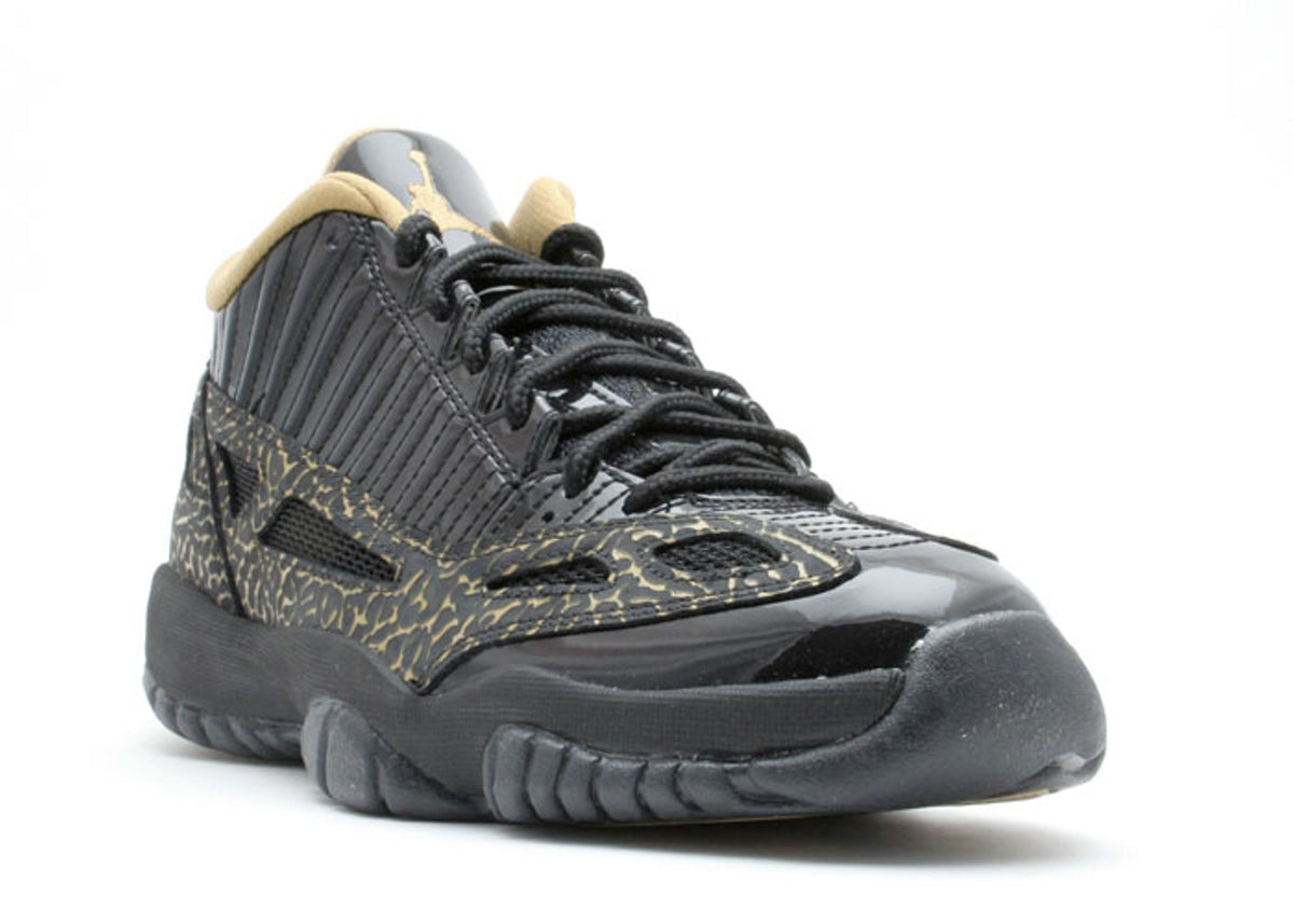 Wmns Jordan 11 Retro Low  'IE'