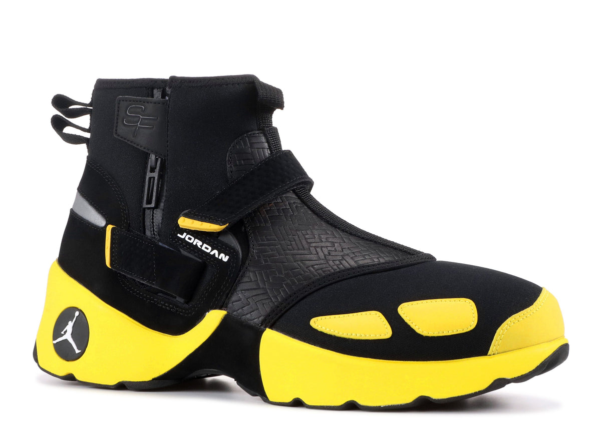 SOLEFLY X JORDAN TRUNNER LX HIGH 'SOLEFLY'