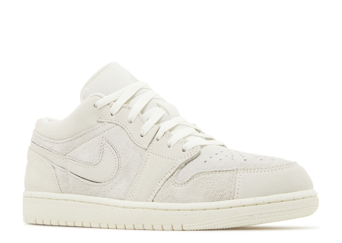 JORDAN 1 LOW SE CRAFT 'PALE IVORY'