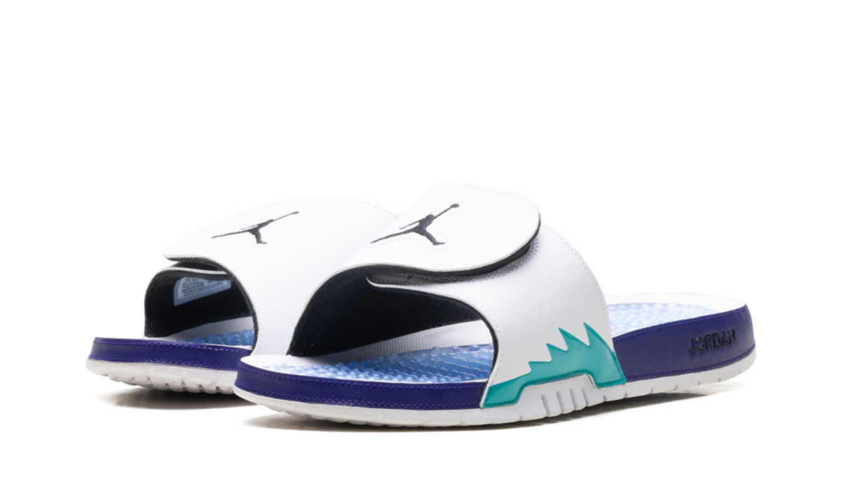 Jordan Hydro 5 Retro Slide "White New Emerald Grape Ice Black" 555501 103