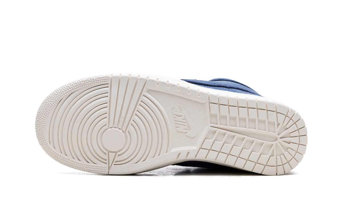 AIR SHIP WMNS "Bold Berry" FJ2848 400