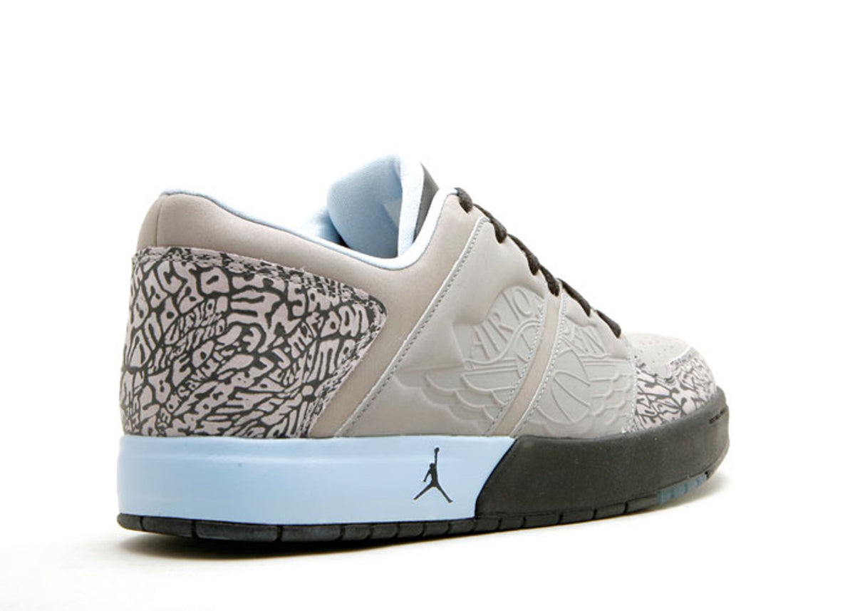 WMNS JORDAN 1 NU RETRO LOW 'LIGHT CHARCOAL'