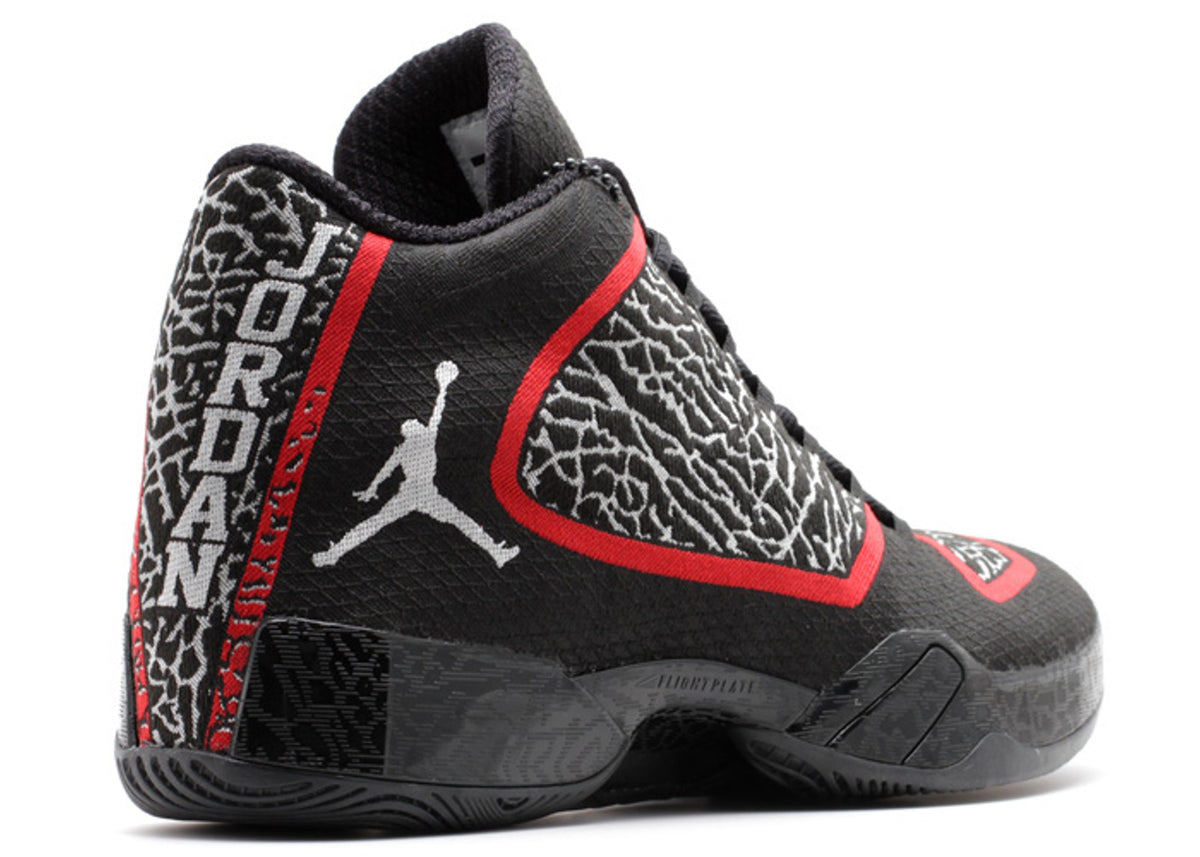 JORDAN 29 'BLACK GYM RED'