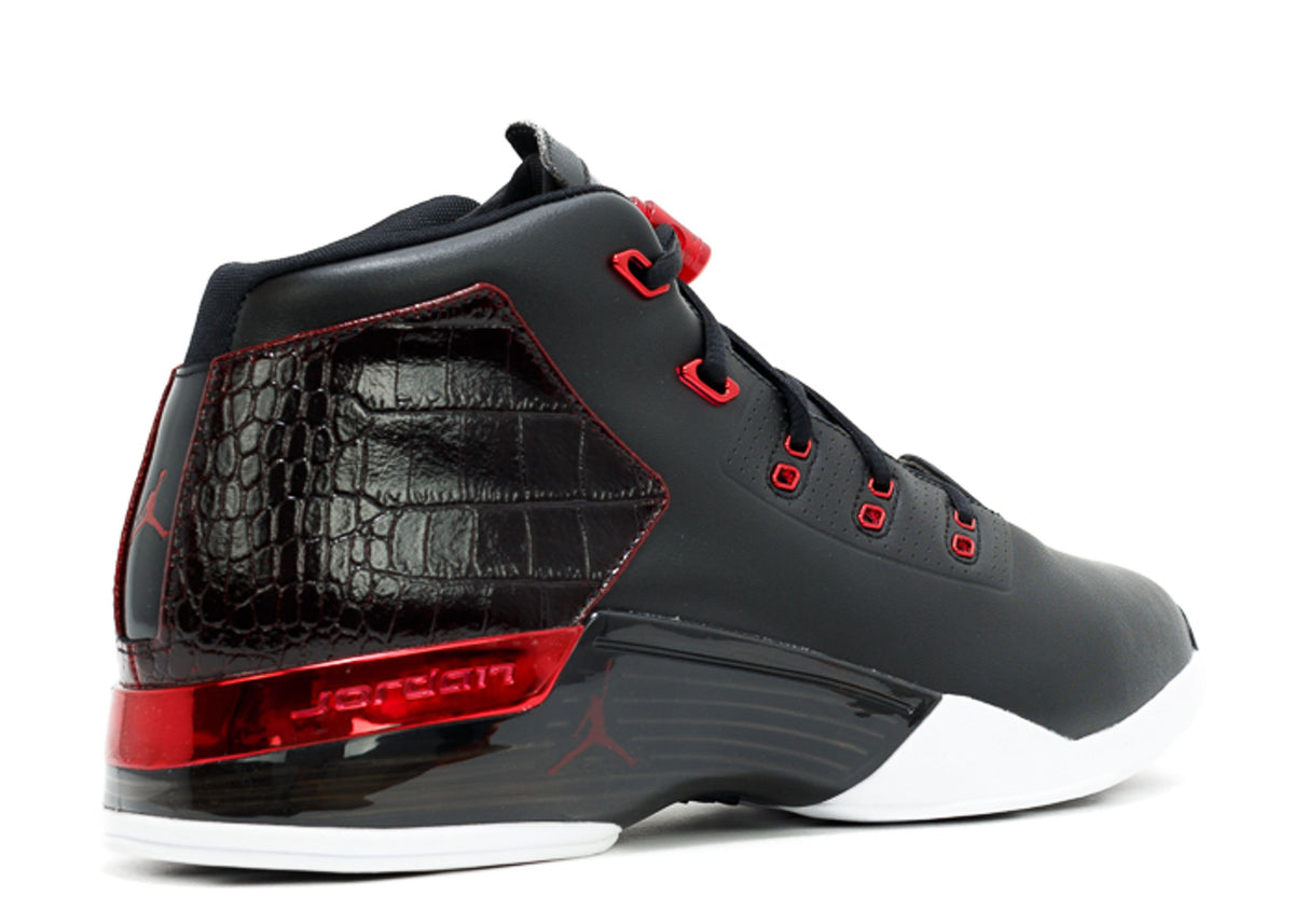 JORDAN 17+ RETRO 'BULLS'