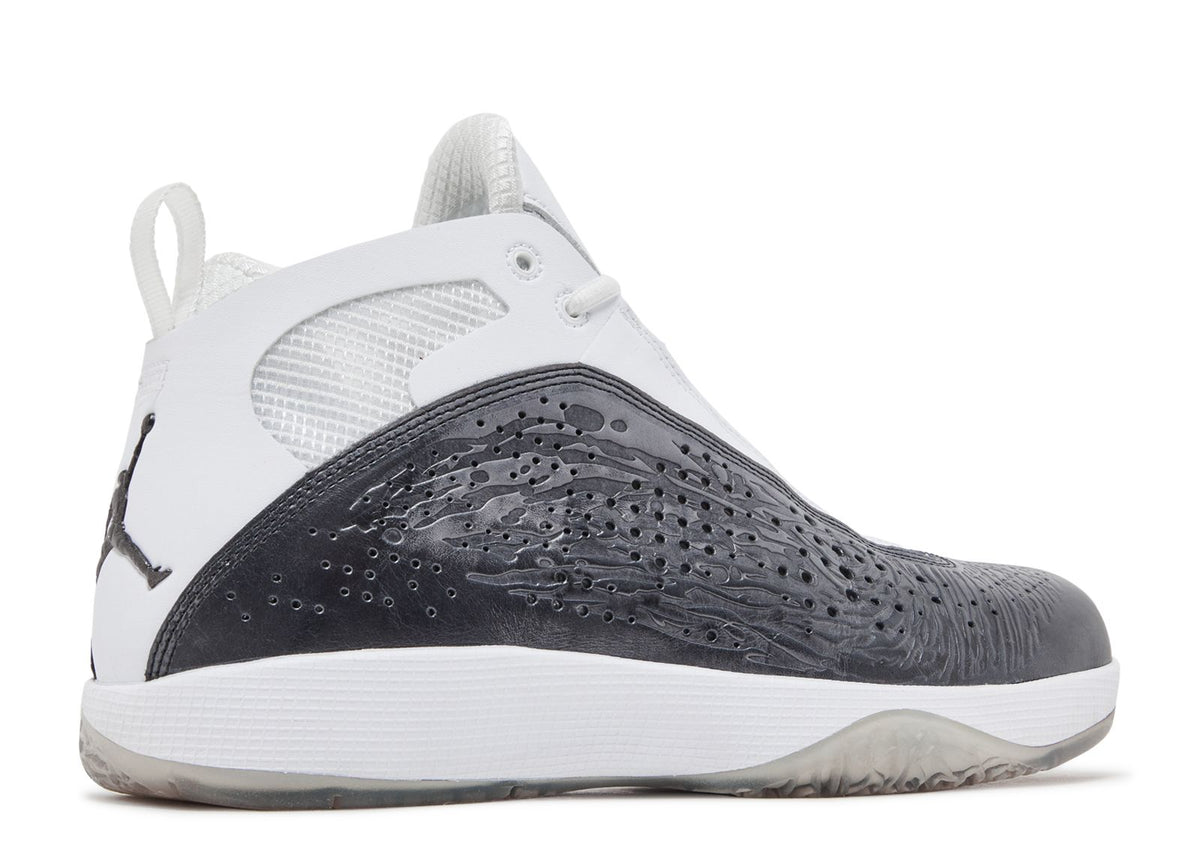 JORDAN 2011 'WHITE BLACK'
