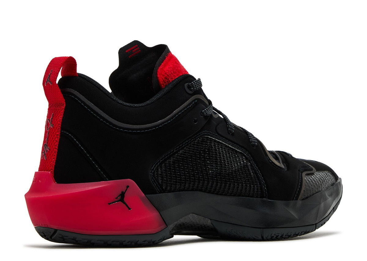 JORDAN 37 LOW 'STUNT'