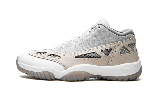 Air Jordan 11 Retro Low IE "'Light Orewood Brown'" 919712 102