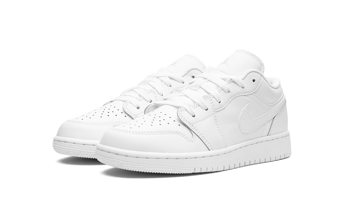 Air Jordan 1 Low GS "Triple White" 553560 136