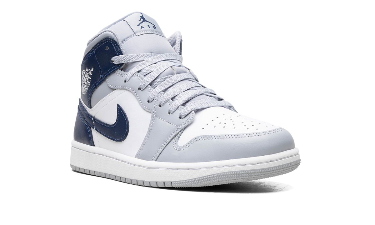 Air Jordan 1 Mid "Wolf Grey Midnight Navy" DQ8426 104