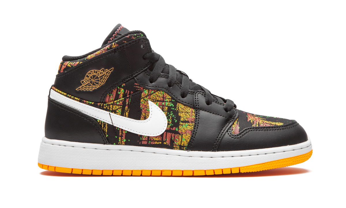 Air Jordan 1 Mid GS "Black / Laser Orange" 555112 003