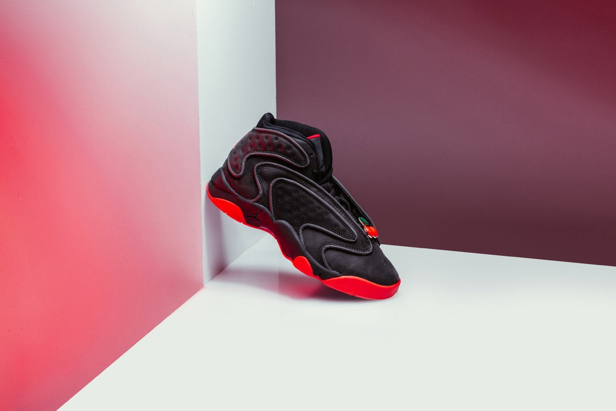 Women's - Black/Infrared/Hyper Grape