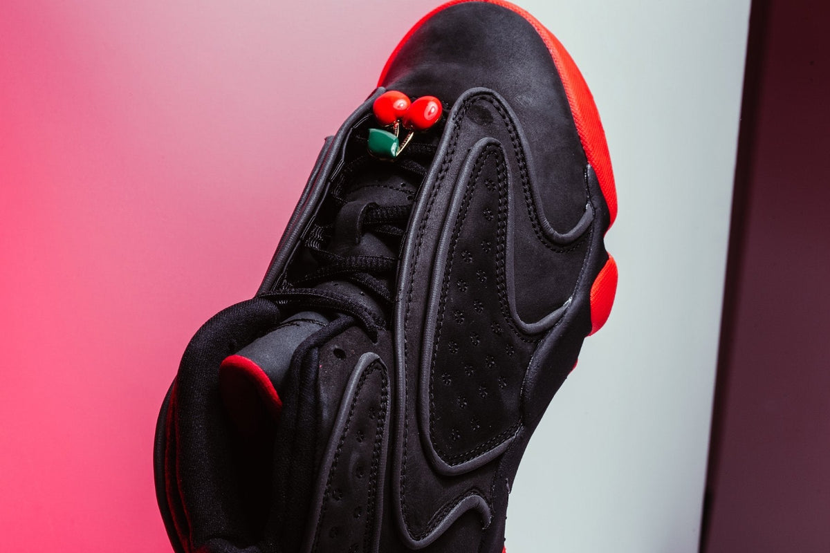Women's - Black/Infrared/Hyper Grape