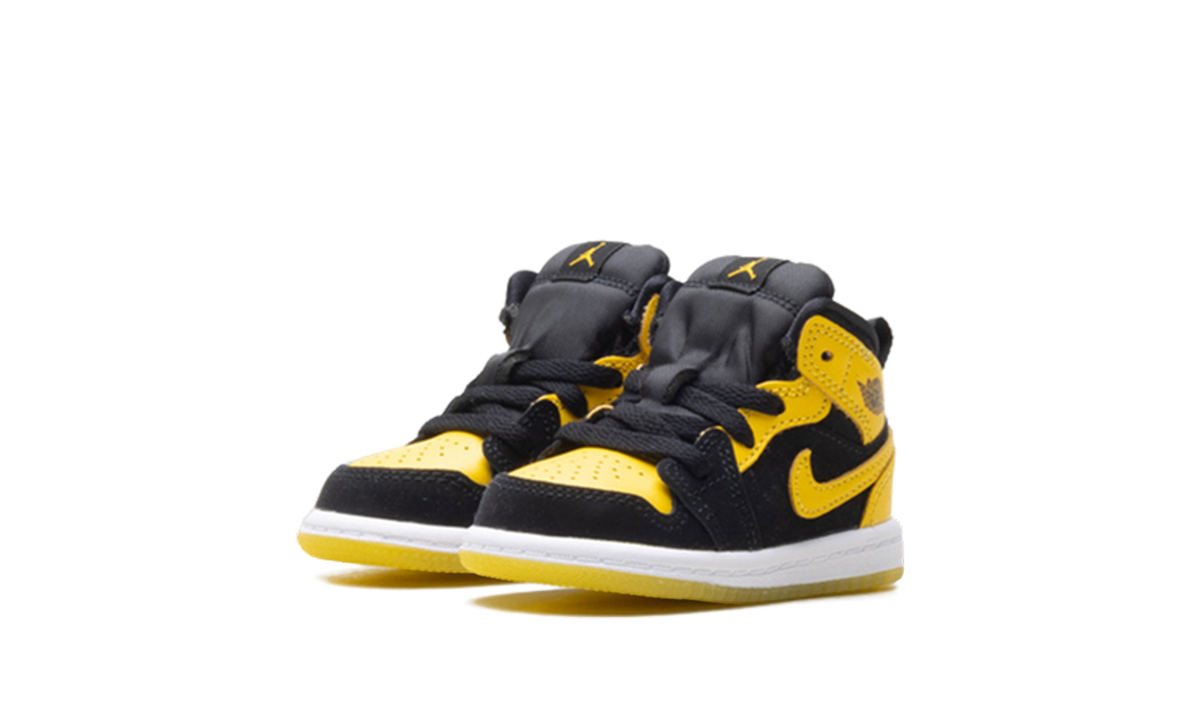 Jordan 1 Mid SE TD "Black/Varsity Maize-White" HJ5939 071