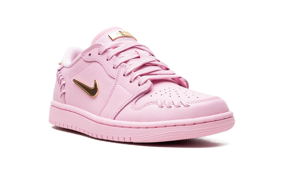 AIR JORDAN 1 LOW WMNS "Method of Make Perfect Pink" FN5032 600