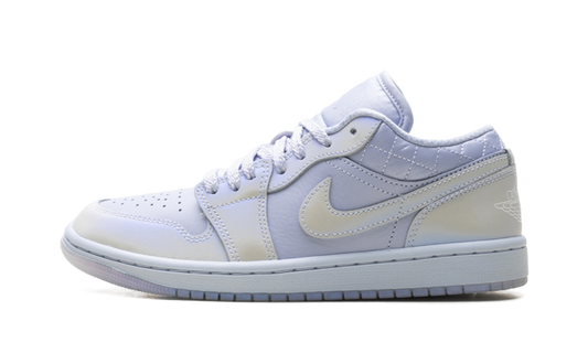 Air Jordan 1 Low SE Wmns "Ghost Pearlized Quilt" IM5129 010