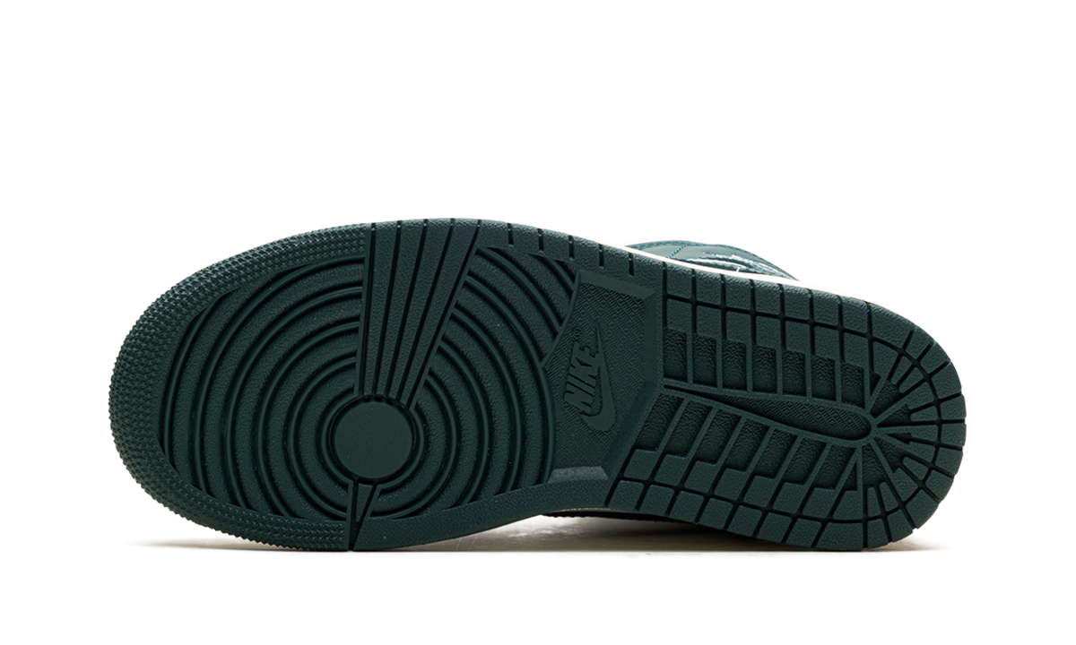 Air Jordan 1 Mid "Oxidised Green" BQ6472 133