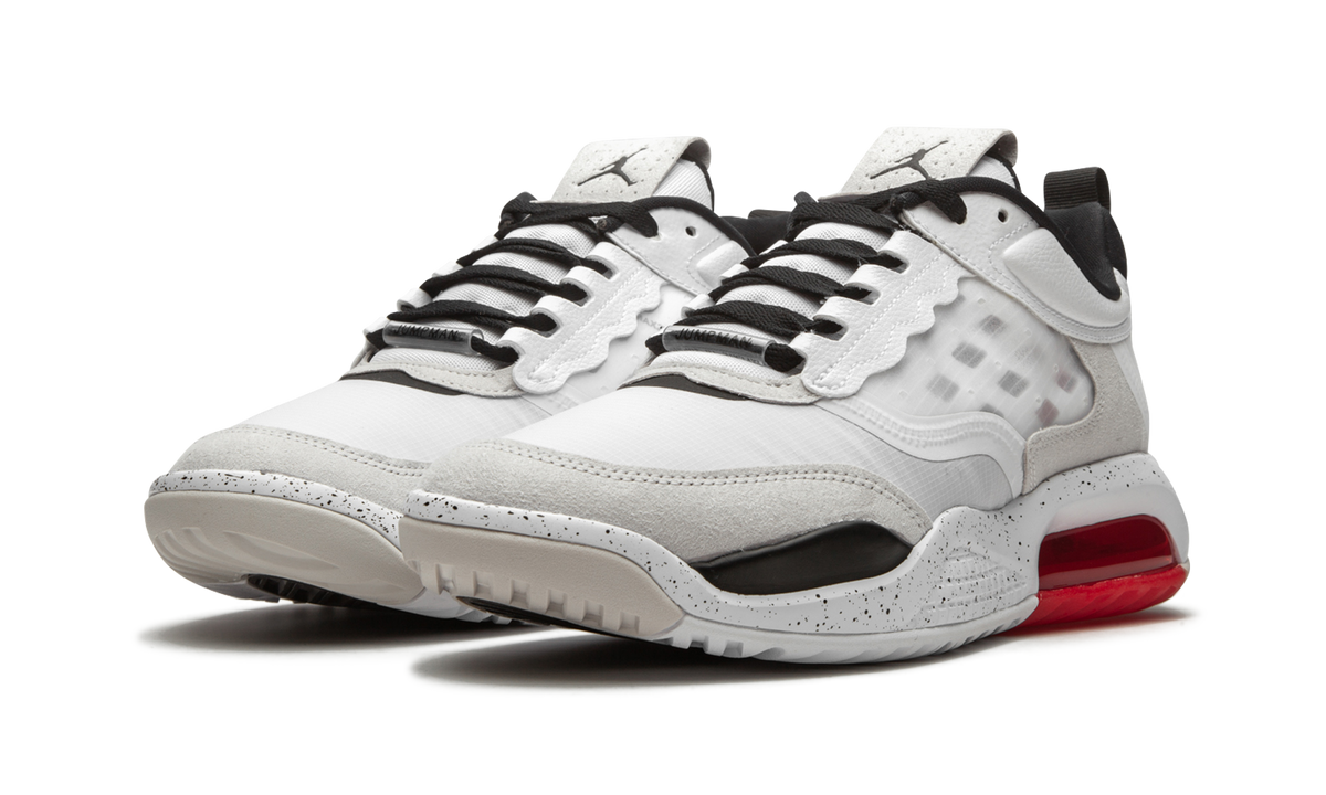 JORDAN MAX 200 "Challenge Red" CD6105 100