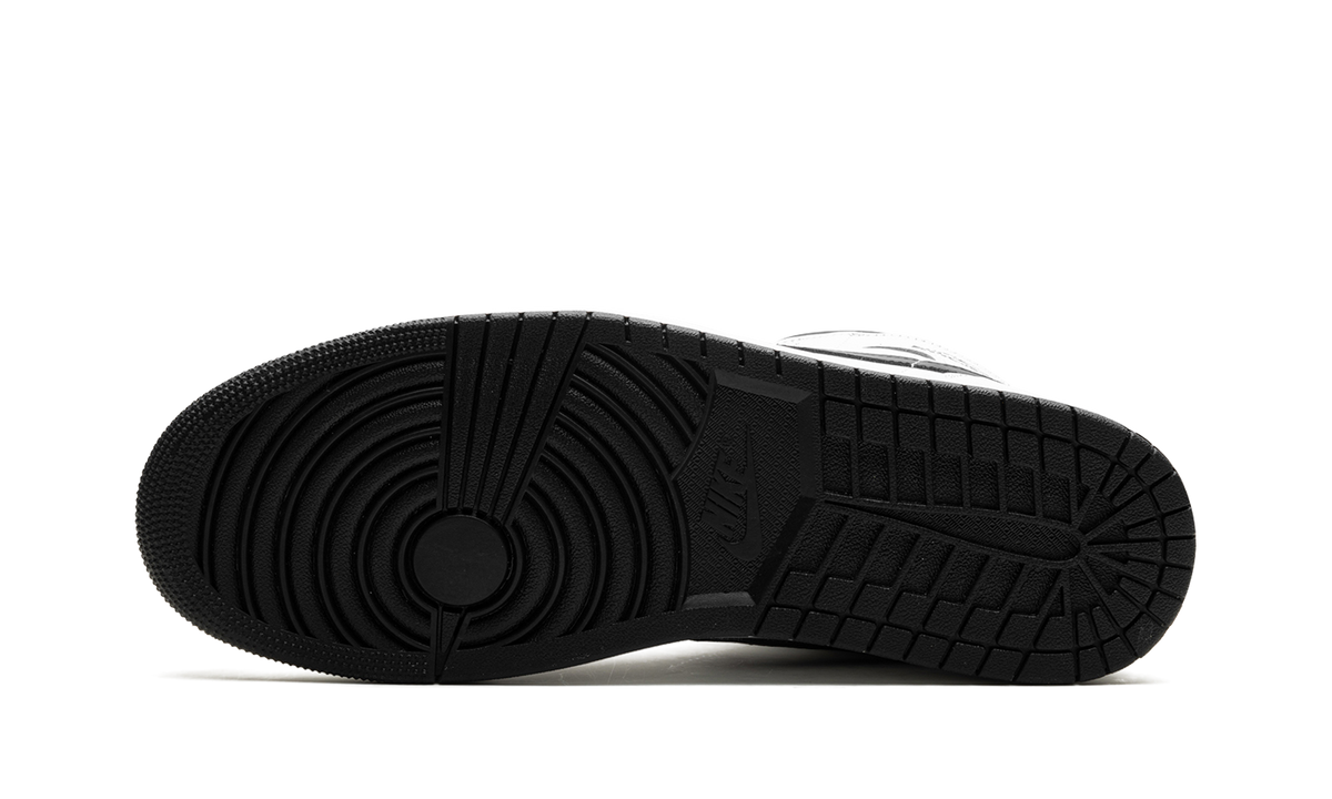 Air Jordan 1 Mid "Stormtrooper" DQ8426 132
