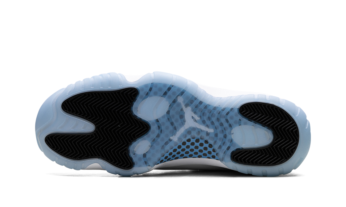 Air Jordan 11 Retro 2024 "Legend Blue" CT8012 104