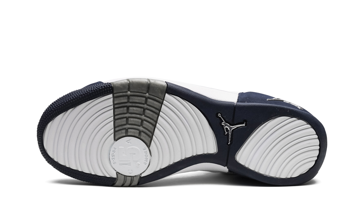 Jordan Carmelo 1.5 Low "White/Metallic Silver-Obsidian" 311042 101