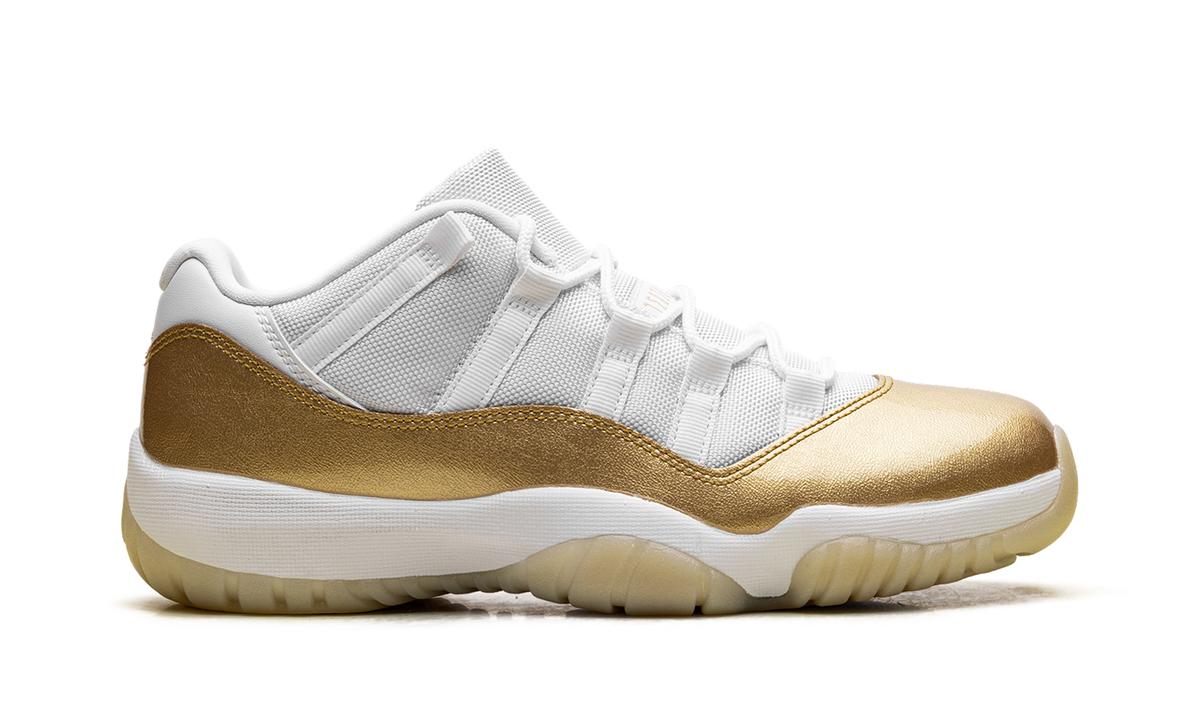 Air Jordan 11 Low WMNS "Mother's Day" AH7860 102