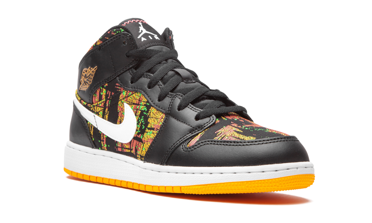 Air Jordan 1 Mid GS "Black / Laser Orange" 555112 003